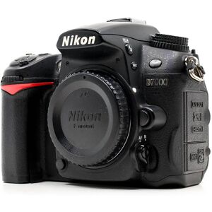 Nikon D7000 (Condition: Excellent)