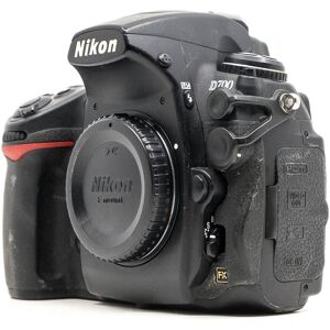 Nikon D700 (Condition: Buono)