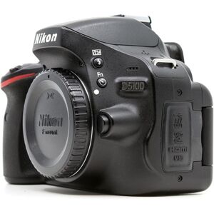 Nikon D5100 (Condition: Good)