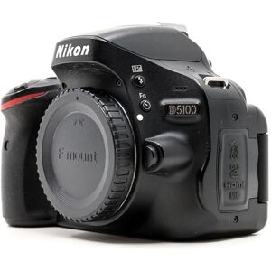 Nikon D5100 (Condition: Good)