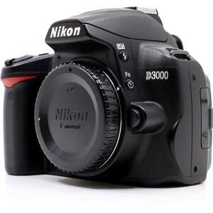 Nikon D3000 (Condition: Buono)