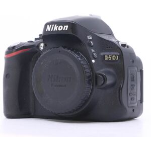 Nikon D5100 (Condition: Good)