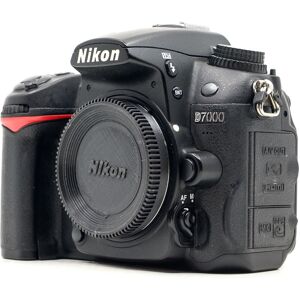 Nikon D7000 (Condition: Good)