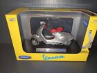 Modellino Vespa 946, Welly 1:18