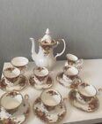 Gorgeous Royal Albert Old Country Roses Coffee Set