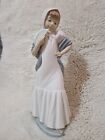 Nao By Lladro Girl From Madrid Figurine #0275