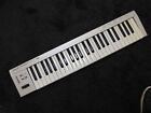 ROLAND PC-300 USB MIDI Keyboard Controller