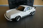 125066130 - PORSCHE 911 930 TURBO - 1977 - white - Minichamps 1:12