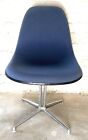 Charles Eames Vitra Fiberglass Stuhl, blau,  seltenes Gestell