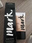 Fondotinta Nude Matte Bright Quarz Avon Mark