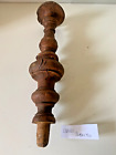 Antico frammento di Candeliere  Candelabro tornito in legno U4010