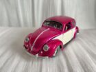 Maisto 1:18 VW Volkswagen Beetle Pink Metallic