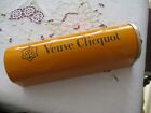 Boite postale US : champagne " Veuve CLIQUOT".