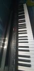 Pianoforte yamaha digitale 88 tasti pesati completo di pedalino,leggio,con...