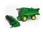 Bruder 02132 Mietitrebbia John Deere