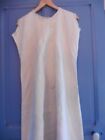 ANCIENNE CHEMISE DAME CHANVRE ECRU SANS MANCHE PLIS DENTELLE