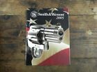 Catalogo SMITH & WESSON 2005 e pistole revolver magnum depliant modelli armi