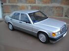 MERCEDES-BENZ 190E in silver - Minichamps 1:18