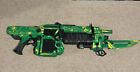 Gears Of War 3 Replica Retro Lancer - Electric Green