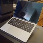 MacBook Pro 13 pollici,2017, SSD 1 TB,RAM 16 GB, Intel Core i7 dual-core 3,5 GHz