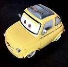 CARS MOTORI RUGGENTI auto Luigi Fiat 500 - Disney Pixar - Scala Grande 13×21 Cm