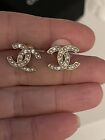 earrings chanel. perfect condition whit box