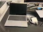 Apple MacBook Pro 13.3" (256GB SSD, Intel Core i5, 2.3GHz , 16GB)  Grigio