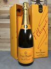 Veuve Clicquot Ponsardin, Champagne Brut Cuvée Saint-Pétersbourg 1990s con box