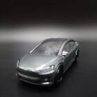 Tesla Modello MM X SUV Raro 1:64 Scala Limitata da Collezione Diorama Modellino