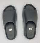 yeezy slide dark onyx eu 46 / us 11