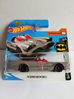 HOT WHEELS TV SERIES BATMOBILE BATMAN 2019