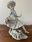 Lladro "Country Lass with Dog" Porcelain Figurine Spain Retired