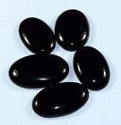 124,45 Cts. Pietra preziosa cabochon ovale in onice nera naturale al 100%