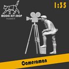 1:35 - Figurines WW2 Cameraman by modelkit.fr