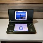 Nintendo DSi XL + R4