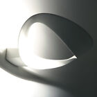 Lampada da parete Mesmeri bianca LED firmata Artemide
