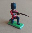 Britains Ltd. Deetail • Coldstream Guard Kneeling to Shoot.