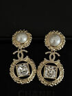 earrings chanel whit box