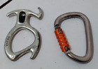 PETZL WILLIAM CLIMBING CARABINER +PETZL PIRANA DESCENDER