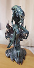 Sideshow Aliens Warrior statue figure collectible xenomorph