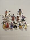 VINTAGE PLASTIC TOY SOLDIER TIMPO AMERICAN COWBOY WESTERN FIGURE LOT