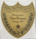 Une étiquette de champagne Dom Pérignon 1996