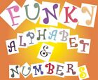 FMM Funky Alphabet Cutter Set Großbuchstaben und Zahlen