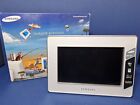 SAMSUNG SPF-72V 7" Widescreen Digital White Photo Frame - COMPLETE & BOXED