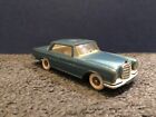 DINKY TOYS 1/43 MERCEDES BENZ 300 SE # 533