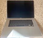 MacBook Pro 16" i9 1TB SSD(Intel Core 2.30GHz,16GB) Silver & Tech 21 Case Bundle