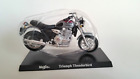 MAISTO 1/18 TRIUMPH THUNDERBIRD