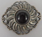 Neugablonz: Historismus Brosche/Clip Onyx Cabochon Swarovski Elements (82982)