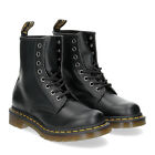 Dr. Martens Anfibio 1460 black nappa