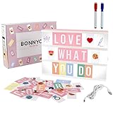 Light Box Rosa con 400 Lettere ed Emoji, 2 Pennarelli - BONNYCO | Lavagna Luminosa con Lettere Luminose Idee Regalo Bambina, Ragazza e Donna per Compleanno Natale | Scritte Luminose Decorazioni Camera